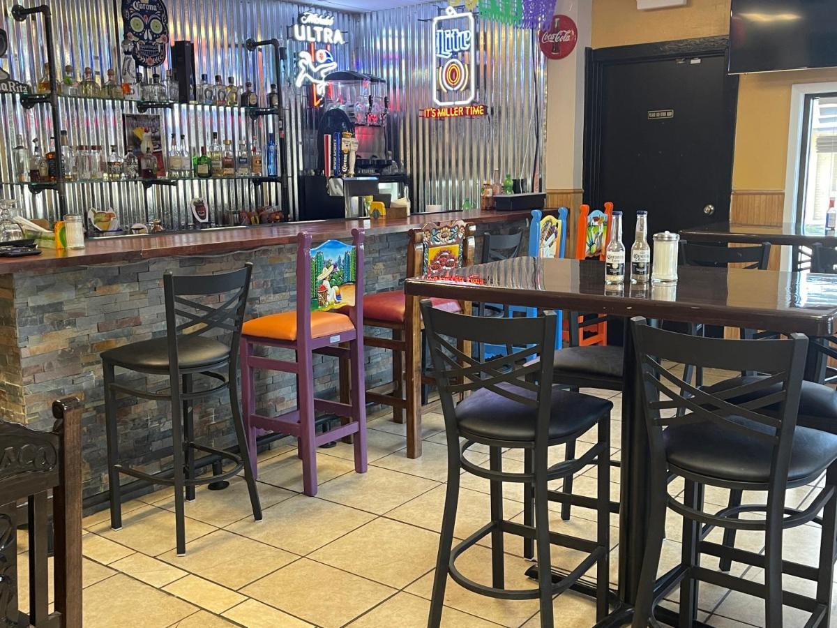 Lufkin Inn Bagian luar foto